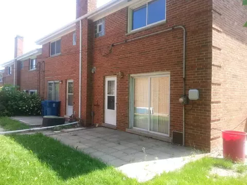 250 S Cherry St, Itasca, IL 60143 photo 2