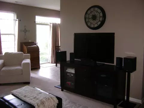 5003 Norwalk Ct, Plainfield, IL 60586 photo 3