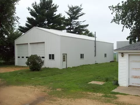 352 Henry Rd, Harmon, IL 61042 photo 3