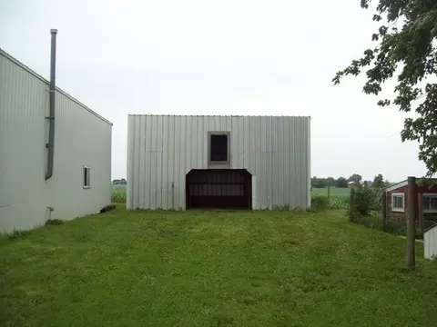 352 Henry Rd, Harmon, IL 61042 photo 8