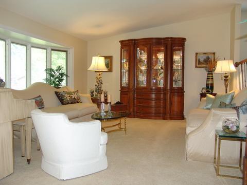 1915 Maya Ln, Mount Prospect, IL 60056 photo 5