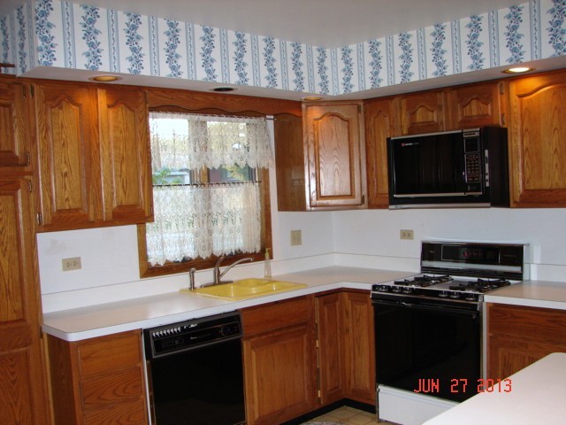 18220 Clyde Ave, Lansing, IL 60438 photo 12