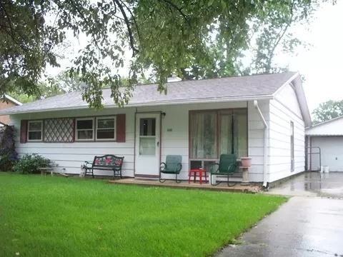 1441 Chippewa Dr, Ottawa, IL 61350 photo 1