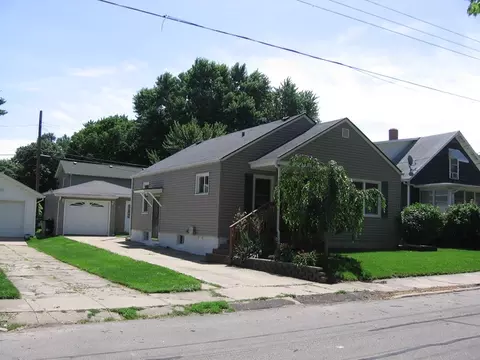 626 Cornell St, Ottawa, IL 61350 photo 1