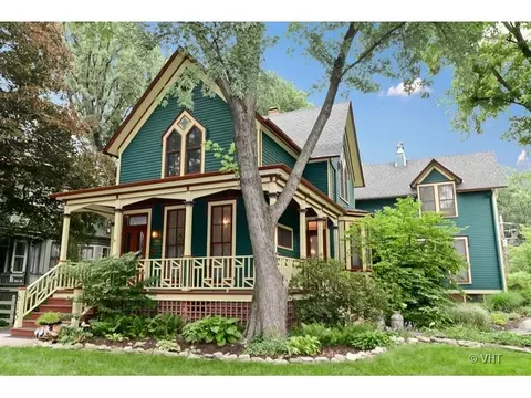 615 Thatcher Ave, River Forest, IL 60305 photo 1