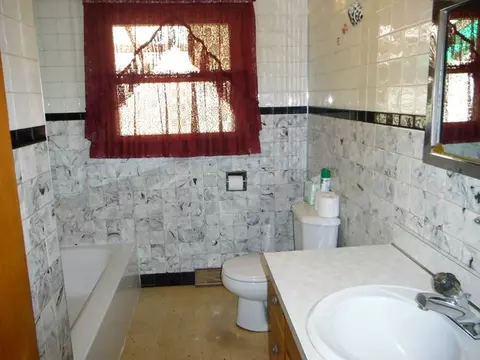 421 E Cleveland St, Spring Valley, IL 61362 photo 7