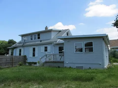 728 Ninth St, Peru, IL 61354 photo 1