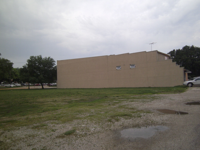 140 E Mazon Ave, Dwight, IL 60420 photo 3