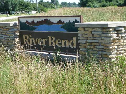 3035 Stone Fence Dr, Kankakee, IL 60901