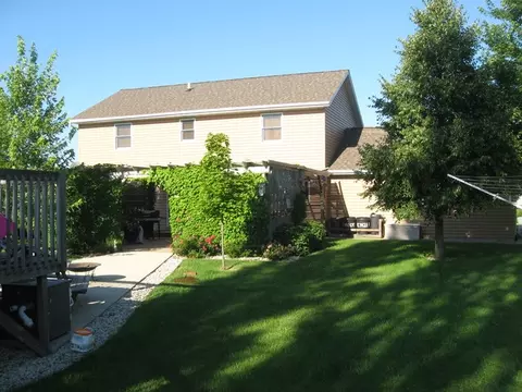 1230 Sycamore, Peru, IL 61354 photo 2
