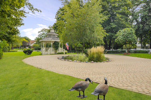 1970 Orchard Rd, Wheaton, IL 60187 photo 19