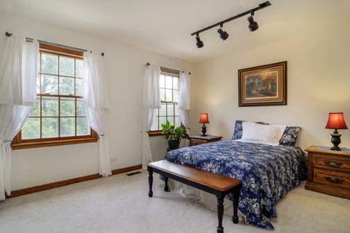1970 Orchard Rd, Wheaton, IL 60187 photo 17
