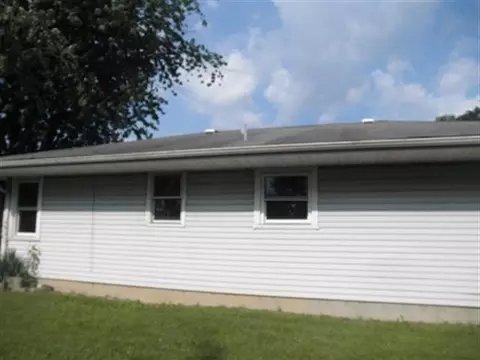 136 S Clark St, Seneca, IL 61360 photo 10