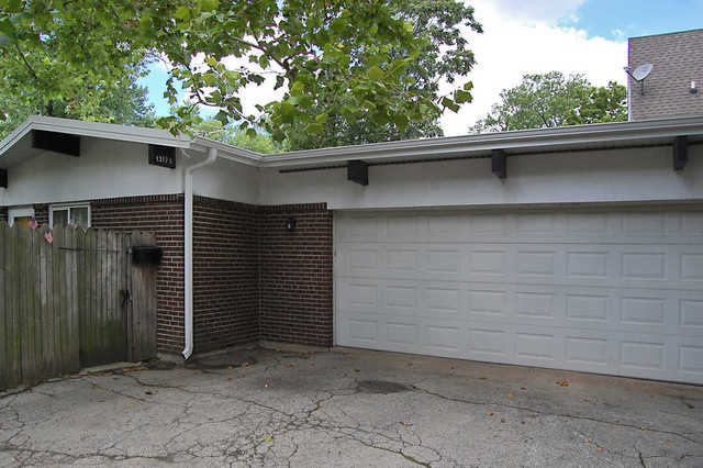 1319 E Prairie Ave, Des Plaines, IL 60016 photo 20