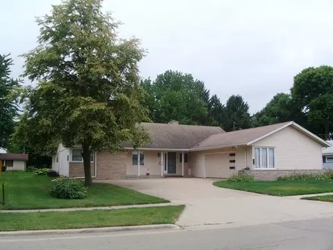 658 E Central Ave, Princeton, IL 61356 photo 1