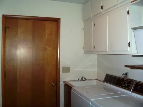 658 E Central Ave, Princeton, IL 61356 photo 19