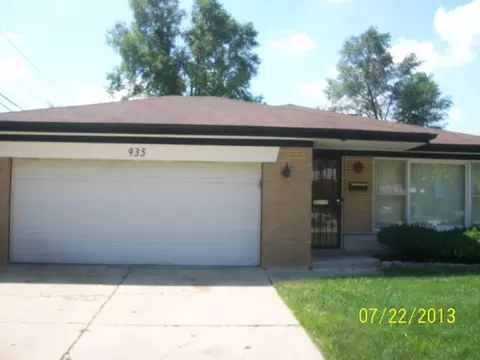 935 E 158th St, Dolton, IL 60419 photo 1