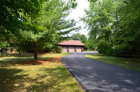 27051 S Beverly Dr, Monee, IL 60449 photo 1