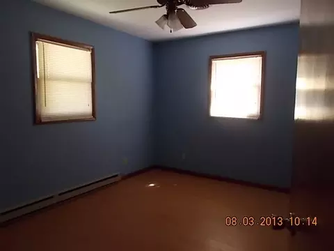 612 W Devlin St, Spring Valley, IL 61362 photo 7