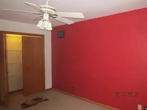 147 Valley View Dr, Seneca, IL 61360 photo 7