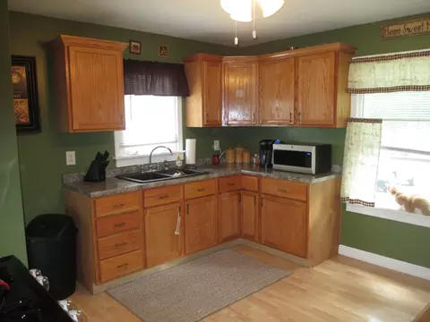 2727 Second St, Peru, IL 61354 photo 3