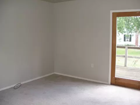 208 W Third St, Lostant, IL 61334 photo 10