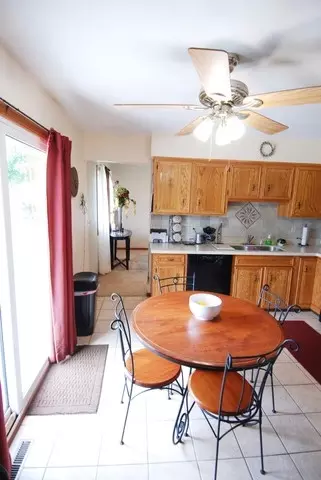 11536 Cedar Brook Rd, Roscoe, IL 61073 photo 4