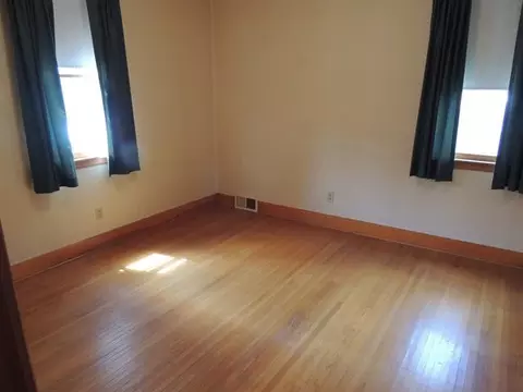 932 Rock St, Peru, IL 61354 photo 8