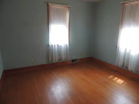 932 Rock St, Peru, IL 61354 photo 7