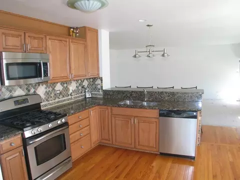 3100 Twin Falls Dr, Plainfield, IL 60586 photo 6