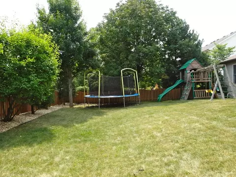 1814 Brighton Ln, Plainfield, IL 60586 photo 4