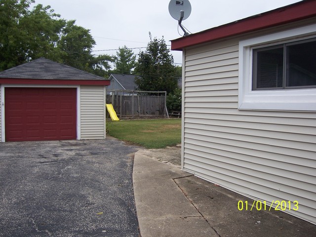616 Columbus St, Mchenry, IL 60051 photo 14
