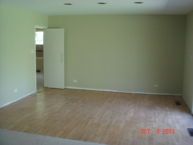 10 Brookside Rd, Park Forest, IL 60466 photo 7