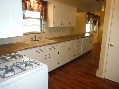 317 E Second St, Spring Valley, IL 61362 photo 5