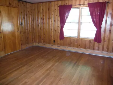 317 E Second St, Spring Valley, IL 61362 photo 9