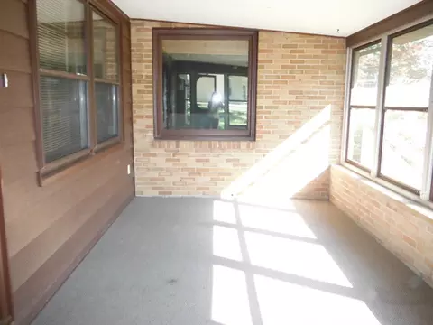 317 E Second St, Spring Valley, IL 61362 photo 2
