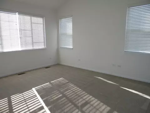 1636 Captiva Dr, Aurora, IL 60504 photo 3