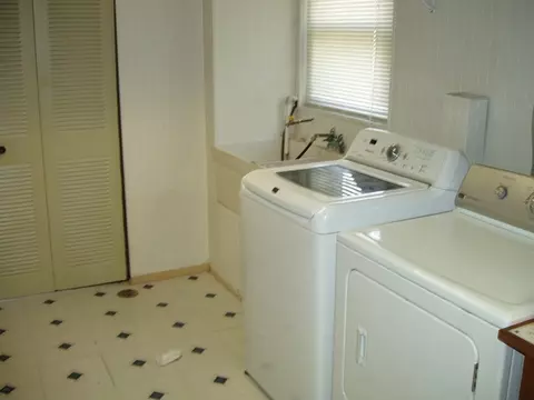 673 Juniper Ln, Bartlett, IL 60103 photo 10