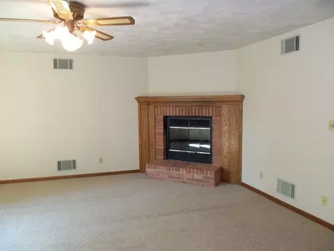 315 Twilight Dr, Morris, IL 60450 photo 7