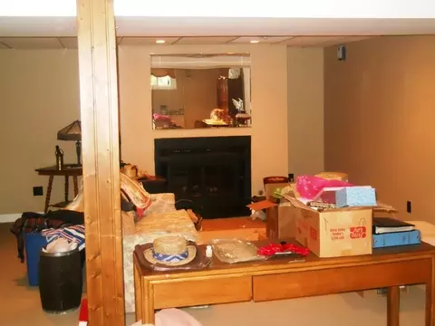 1802 Prospect Ave, Peru, IL 61354 photo 10
