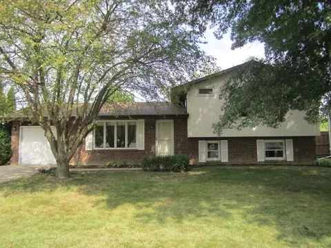 406 Windsor Dr, Ottawa, IL 61350 photo 1
