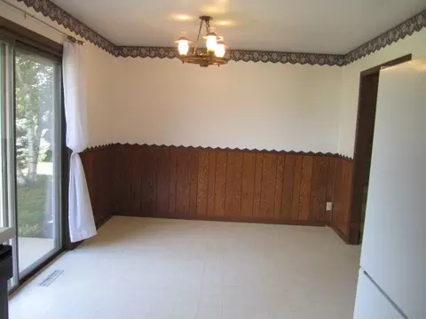 406 Windsor Dr, Ottawa, IL 61350 photo 7