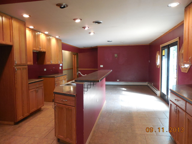 439 Tennyson Rd, Bartlett, IL 60103 photo 11