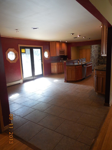439 Tennyson Rd, Bartlett, IL 60103 photo 7