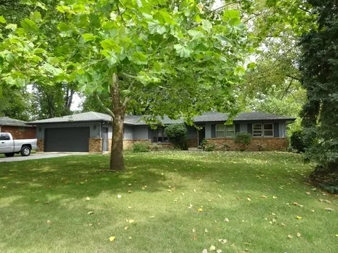1116 Cassie Dr, Joliet, IL 60435 photo 1