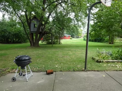 1116 Cassie Dr, Joliet, IL 60435 photo 3