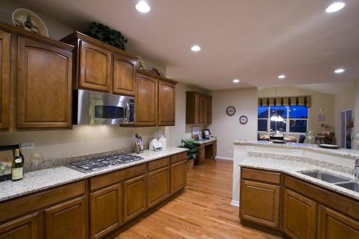 574 Enclave Dr, Cary, IL 60013 photo 6