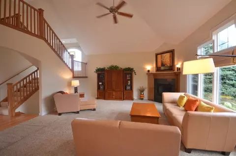 22922 Weinhold Dr, Plainfield, IL 60585 photo 8