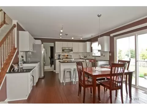 1880 Highmeadow Ln, Algonquin, IL 60102 photo 3