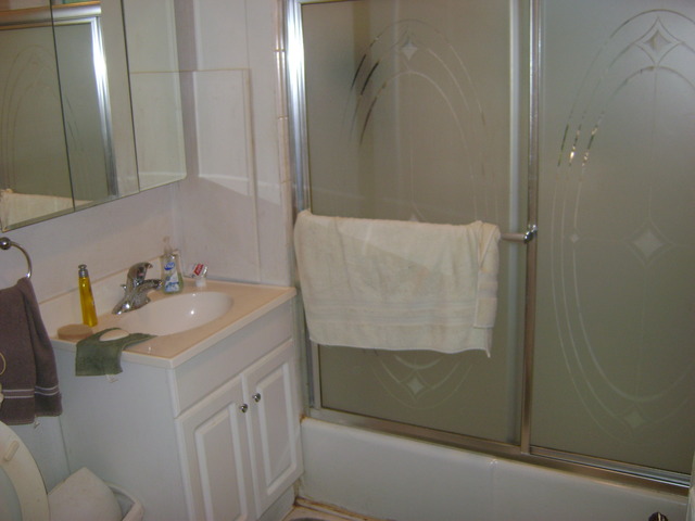 1673 Whitcomb Ave, Des Plaines, IL 60018 photo 11